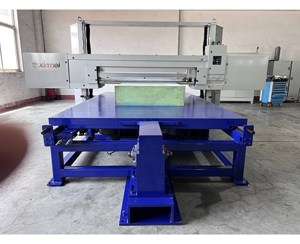 TDB-2200型高端自動(dòng)平切機(jī)